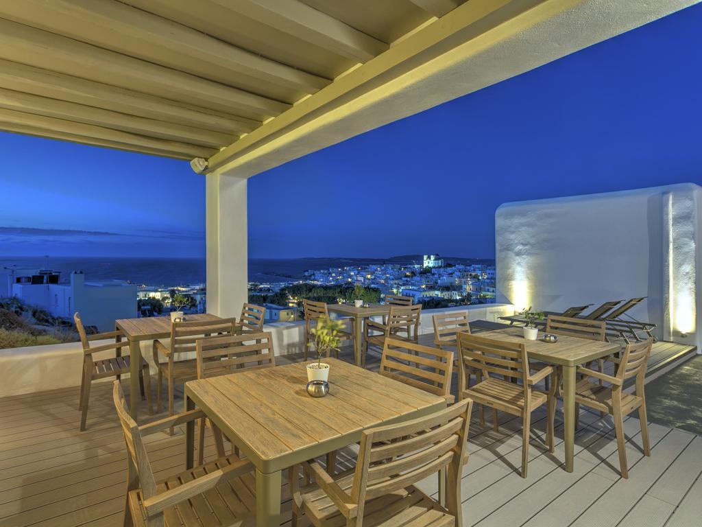 Hotel Papadakis เนาซา ภายนอก รูปภาพ